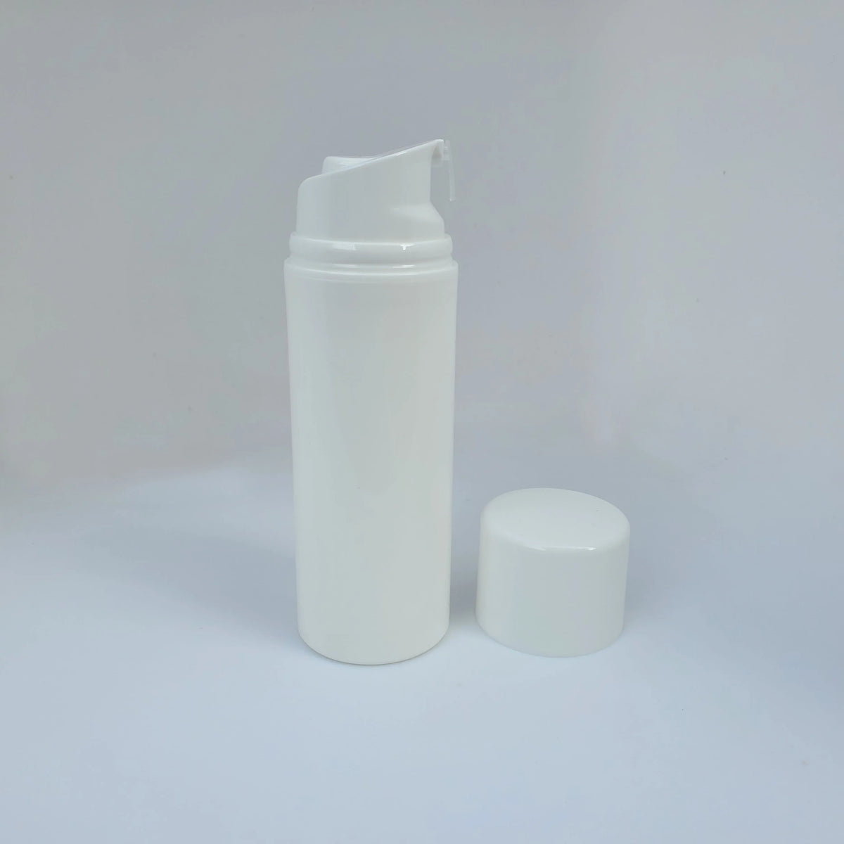 30ml 50ml 80ml 100ml 120ml 150ml White PP Airless Bottle Vacuum Pump Lotion Bottle Used for Skincare Packaging MegaBDM