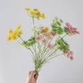 Factory Wholesale Handmade Realistic Plastic 3 Heads Short Stem Artificial Lace Orlaya Grandiflora Flower Modern Home Garden