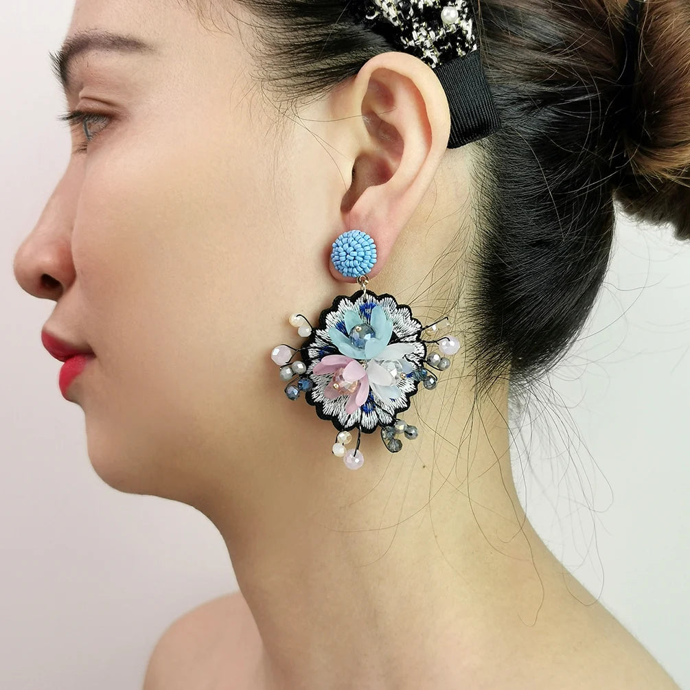 Bohemian Embroidered Flower Earrings Handmade Crystal Beads Drop Earrings Ethnic Jewelry Seed Beaded Stud Costume Accessories
