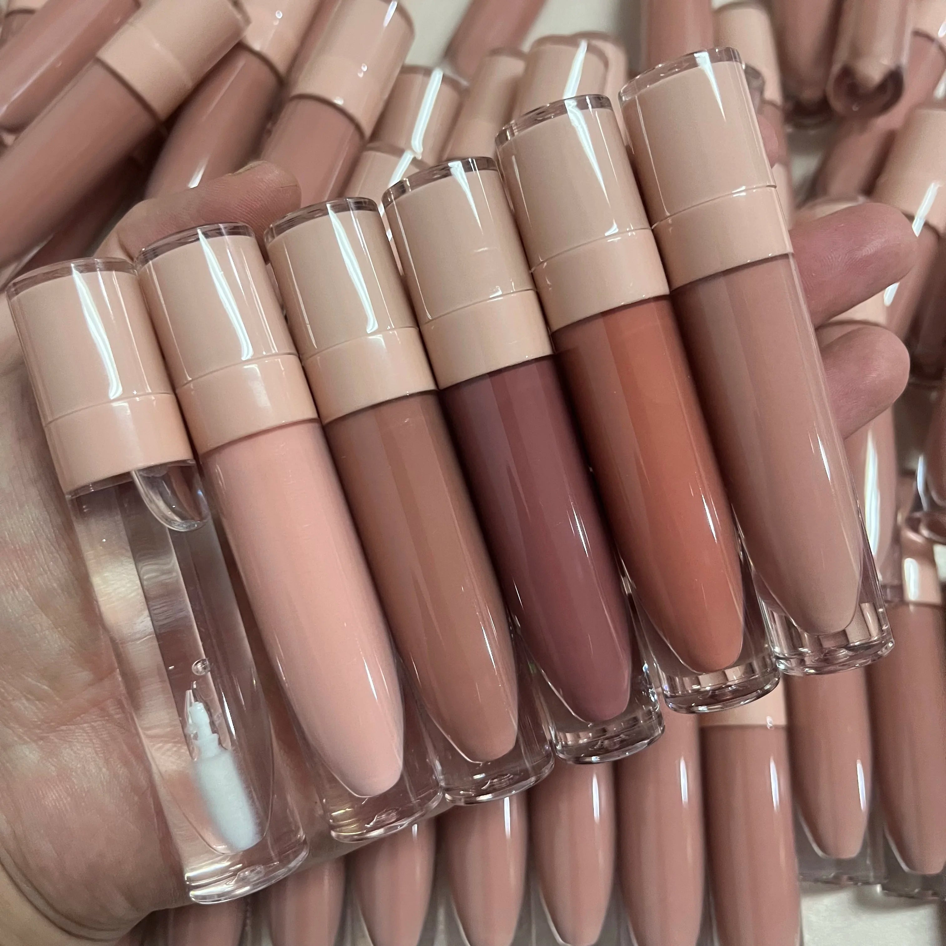 Wholesale Lipgloss Gloss Vendor Custom Private Label Shea Butter pink Brown Lipgloss