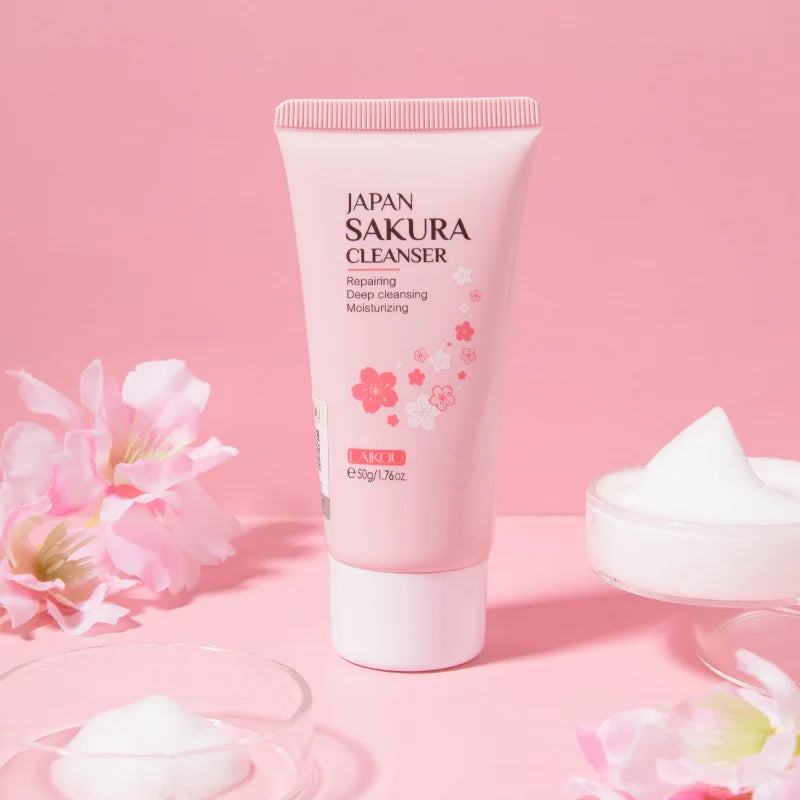 LAIKOU Japanese Sakura Facial Cleanser Moisturizes Skin Cleanses Pores and Hydrates Skincare Cleanser