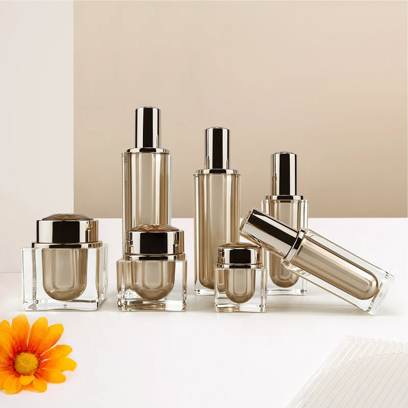 Ready to Ship 30ml 50ml 120ml Skin Care Acrylic Empty Plastic Cosmetic Spray Bottles Body Lotion