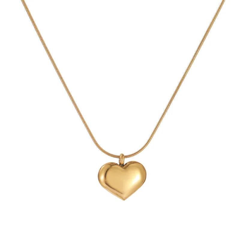 18k Gold-plated love Pendant Necklace Female Collarbone Chain Fashion Simple Peach Heart Lace Couples Gift