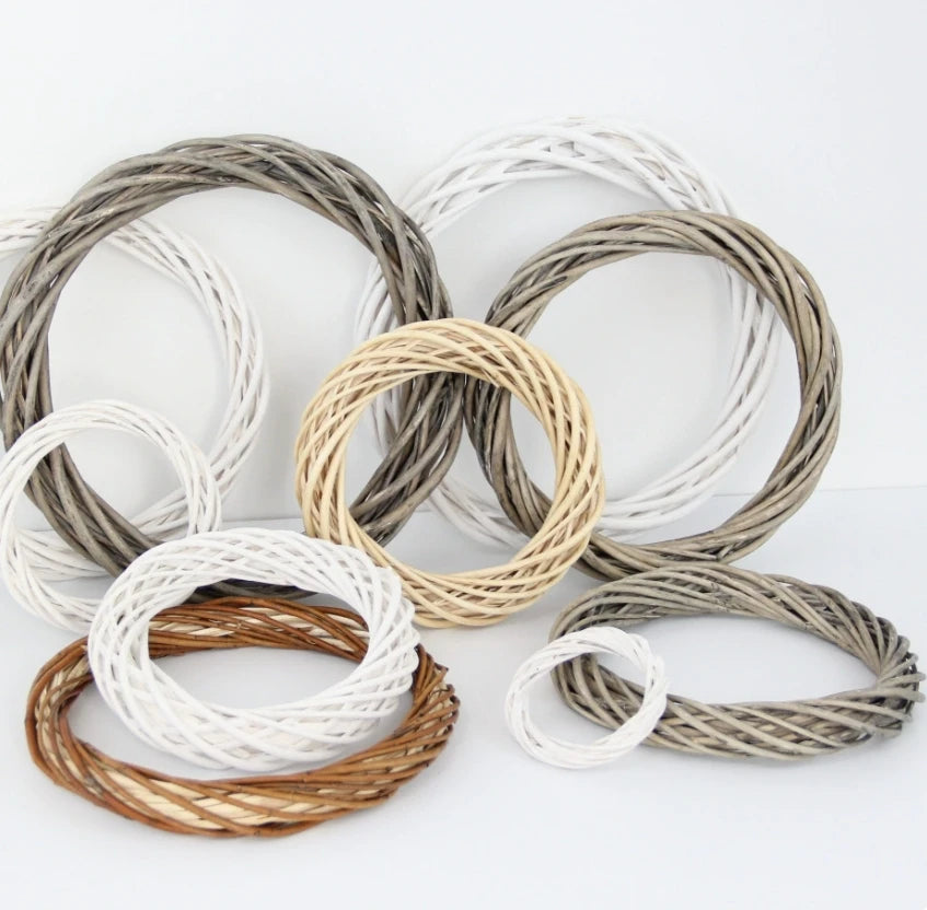 Eco-friendly 4 Colors Option Natural Handmade Multi-size Wicker Wreath DIY Christmas Ornament Garland