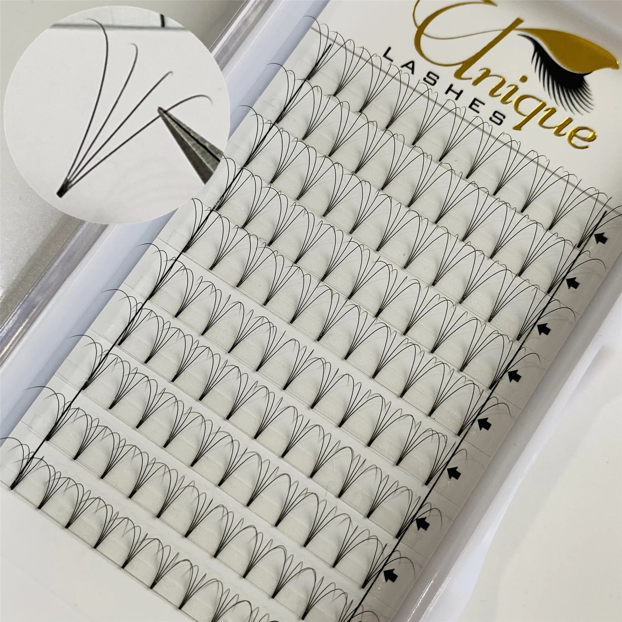 Wholesale Korean PBT Heat Bonded 3D 4D 5D Short Stem Premade Volume Lashes Fan Bulk CD Curl