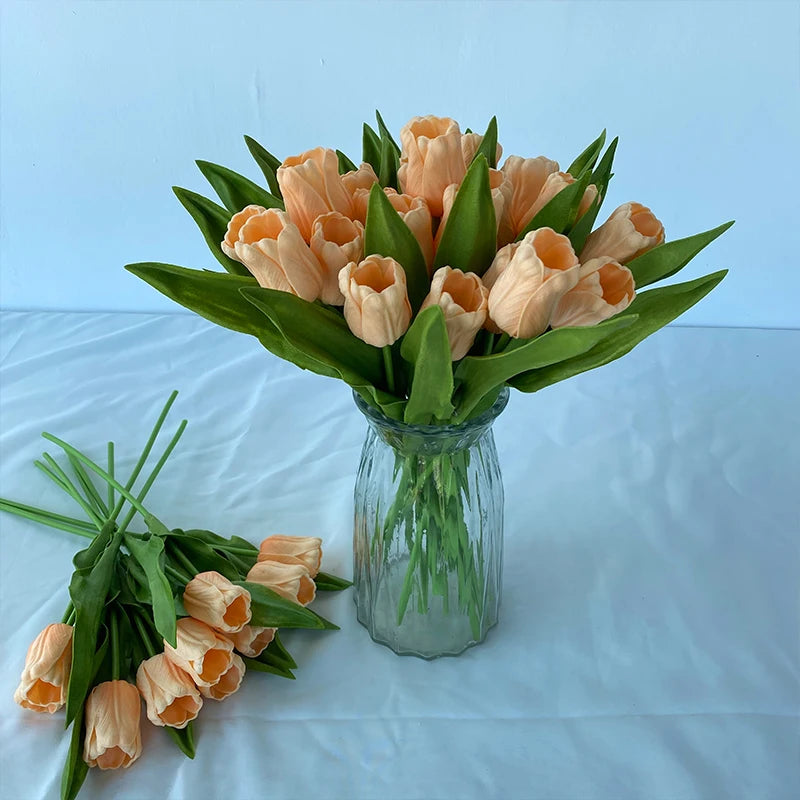 Competitive Price Single Pu Open Tulip Artificial Leaves for Decoration