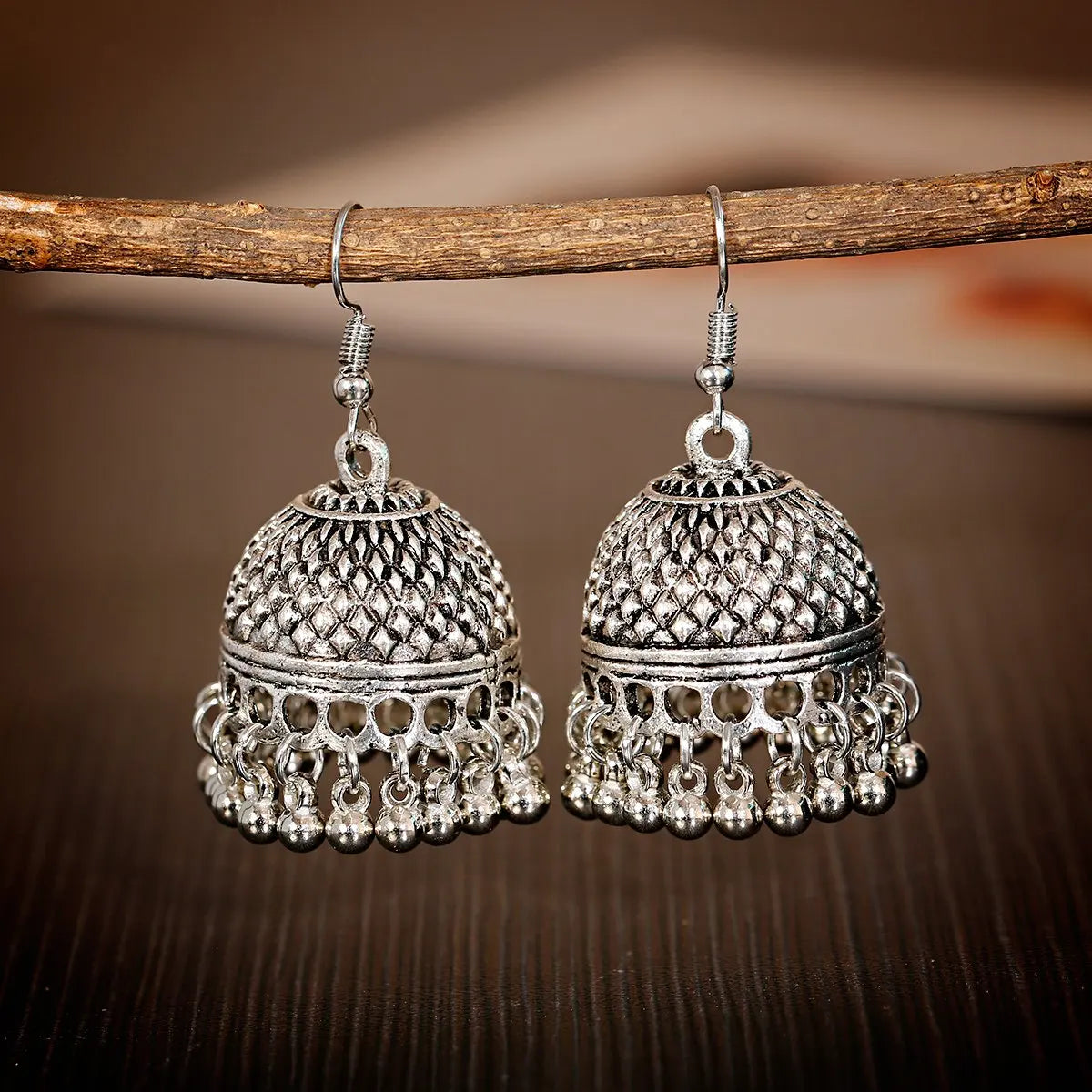 Indian Women's Silver Color Beads Tassel Jhumka Earrings Ethnic Gypsy Gold Alloy Big Bell Drop Earring Fashion Jewelry