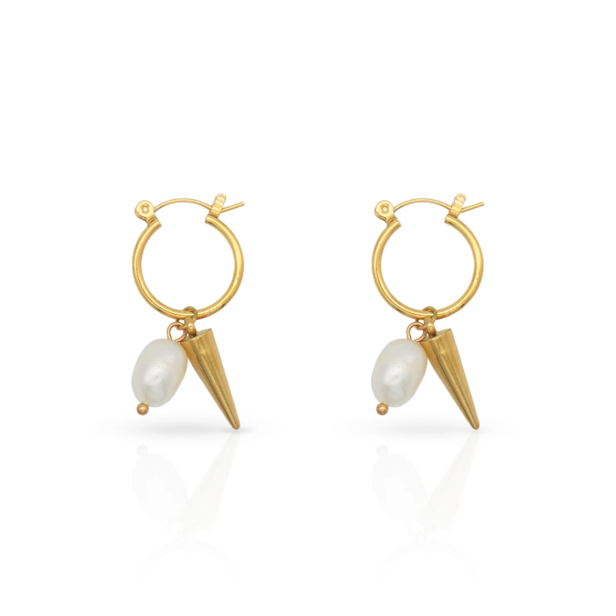 Chris April in Stock Fashion Jewelry 316L Stainless Steel PVD Gold Plated Freshwater Pearls Cone Hoop Earrings