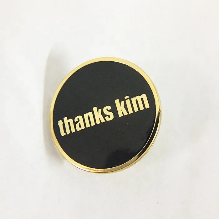 Fashion Cute Round Gold Badge Pins Custom logo Brooches Lapel Pins Anime Soft Hard Enamel Pins