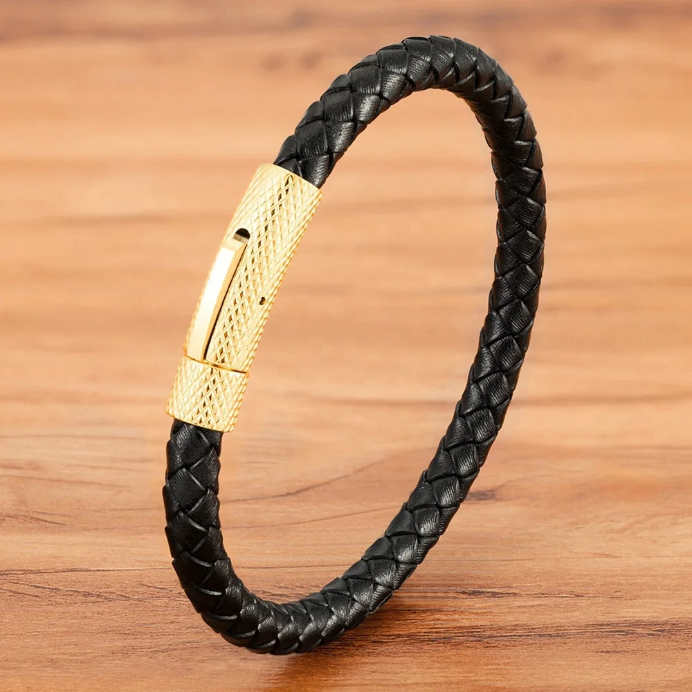 QIKU Fashion Mens Braided Leather Bracelet Black/Brown/Red Stainless Steel Retro Simple Bangle Jewelry Christmas Gift Wholesale