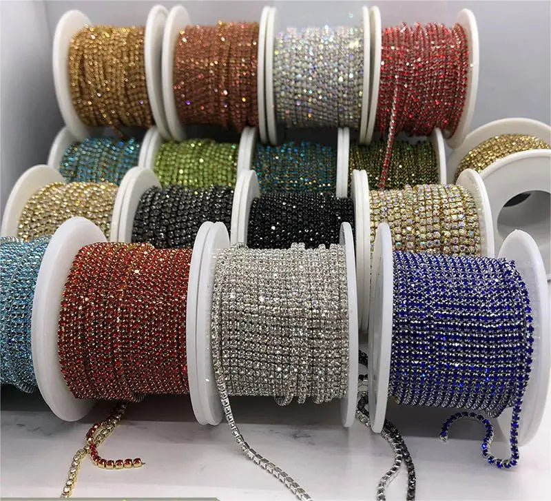 Customized Factory Direct Sale SS4/6/8/10/12/16 Intensive Glass Rhinestone Chains Trim Multi Color Crystal Rhinestone Cup Chain