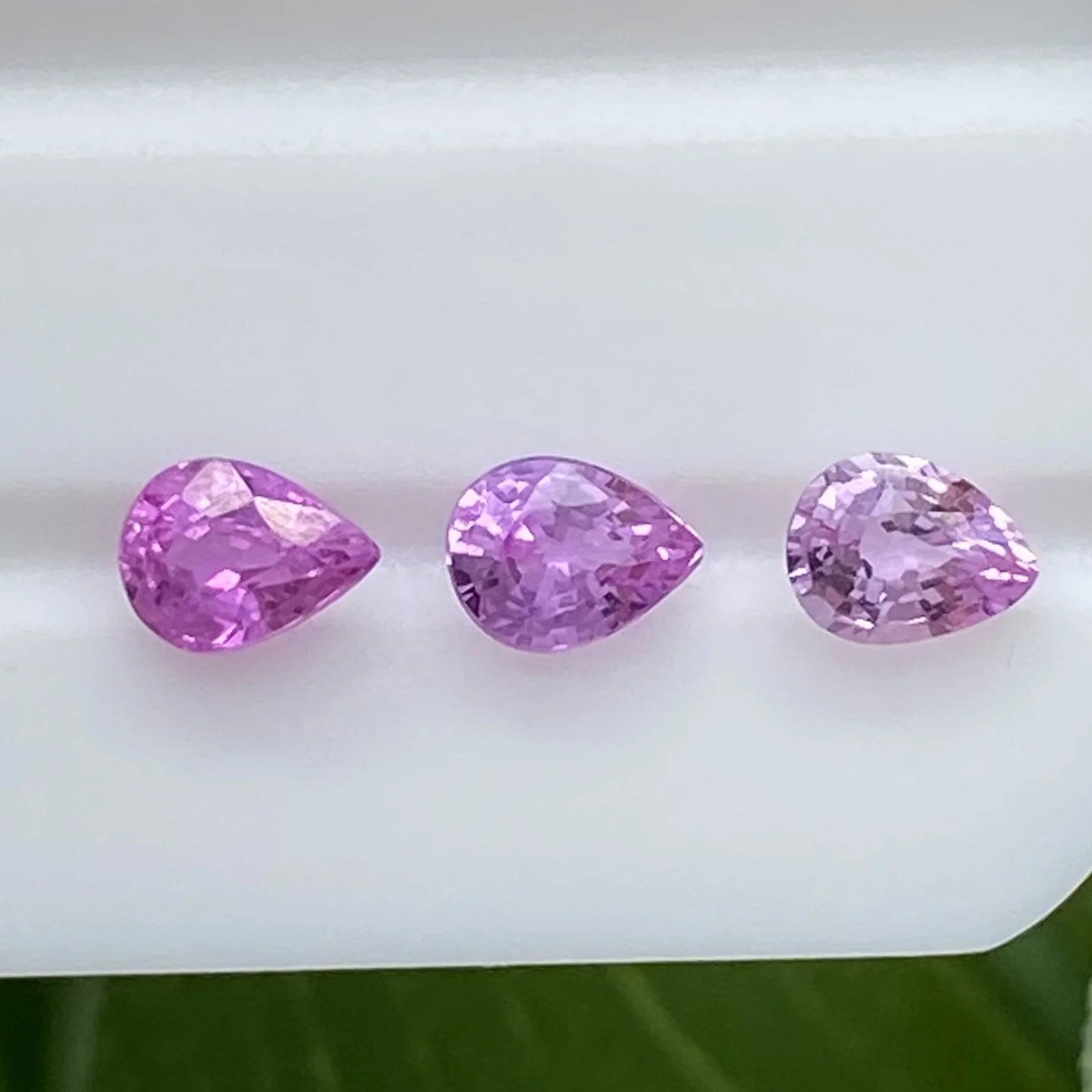 Pear Shape 3x2mm ~ 7x5mm Good Quality Natural Precious Faceted Gemstone Jewelry Supplier Wholesale Stone Natural Pink Sapphire
