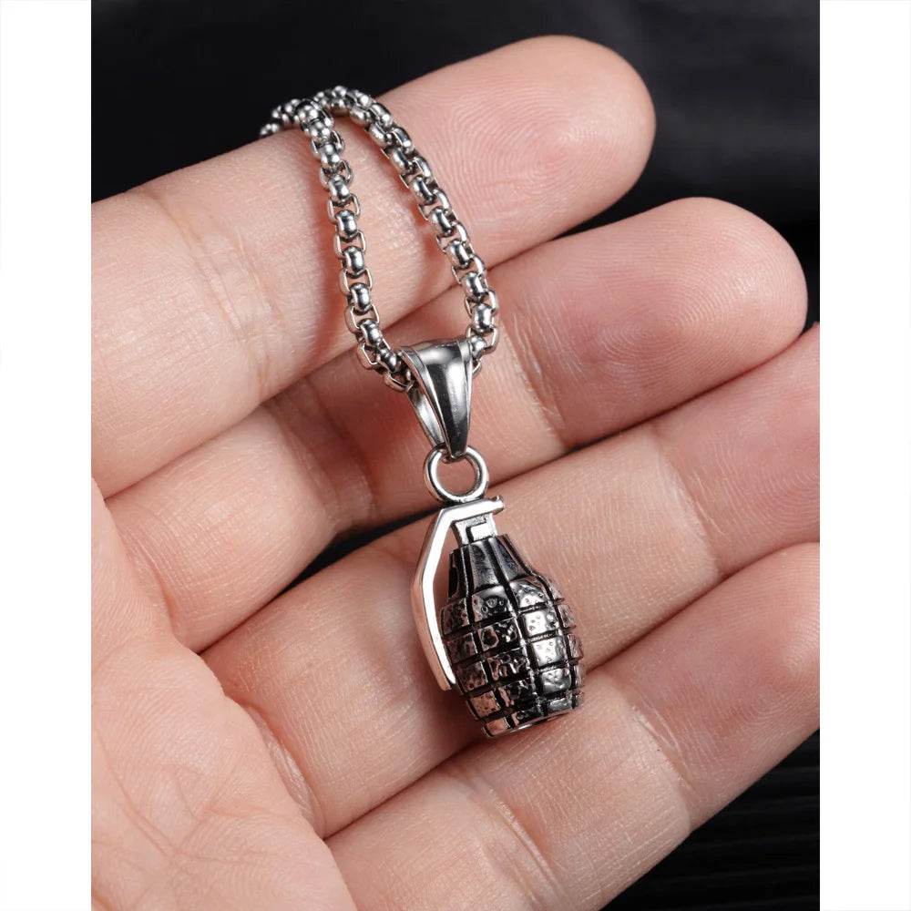 Personalised Charm Necklace Hand Grenades Pendant Creative Fashion Chain Stainless Steel Necklaces Mens Womens Jewelry Gift