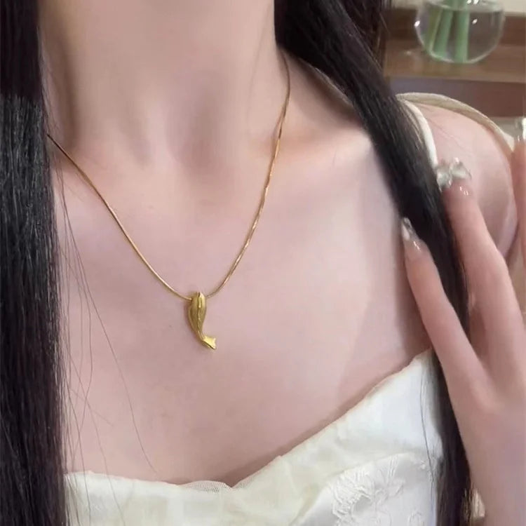 Wholesale New Fashion Jewelry 316l Stainless Steel 18k Gold Plated Design Gold Whale Pendent Necklace