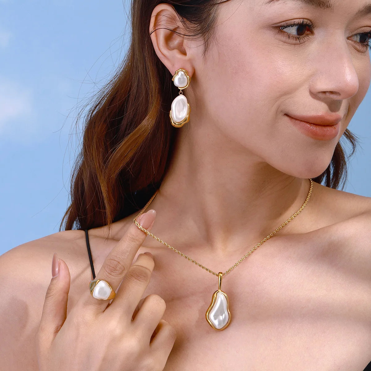 2025 Hot Selling Fashion High Quality Luxury Jewelry Non Fade Stainless Steel Pearl Earring Ring Necklace Set