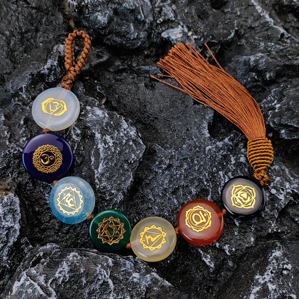 Natural Agate Jade Seven Chakras Symbol Car Hanging Flat Round Natural Gem Crystal Healing Stone 7 Chakela Home Ornaments