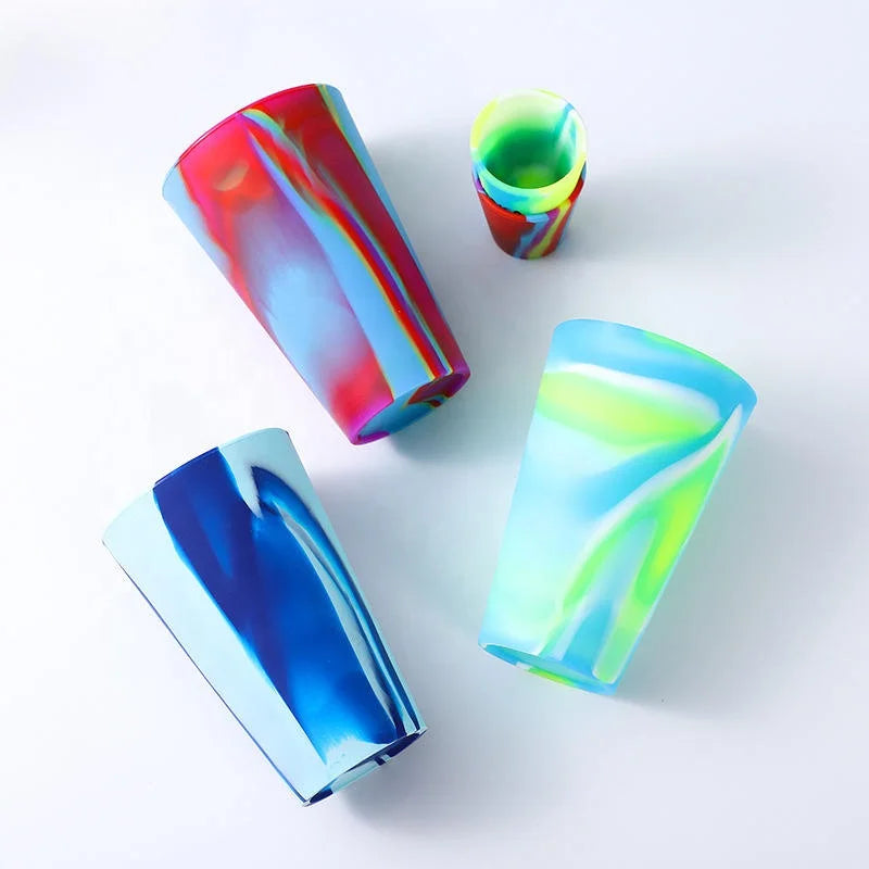 Customized American Style 20 Ounce Dye Color Food Grade Silicone Unbreakable Tumbler Reusable Coffee Mug Dishwasher Microwave