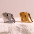 Tarnish Free Jewelry Glossy Gold Plated Signet Ring Water Proof Stainless Steel Rings Women Jewelry