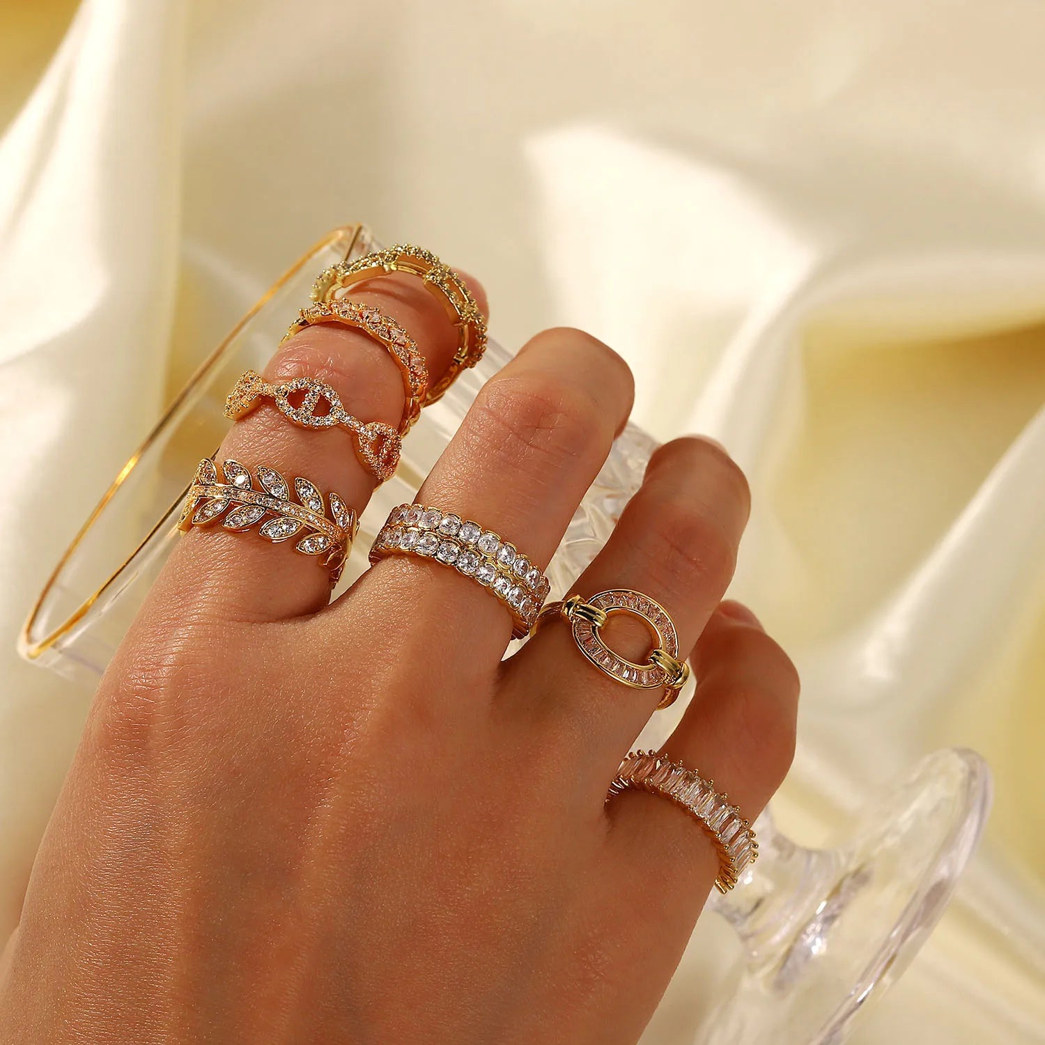 Ins Hot 18K Gold Plate Copper Zirconium Inlaid Open Rings Jewelry Fashion Retro Style Pair Geometric Ring for Women