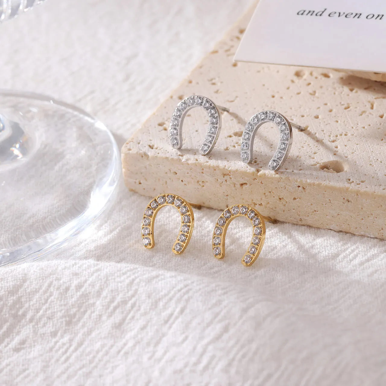 YF6200 New Stainless Steel Waterproof Jewelry 18k Gold Plated Horseshoe Shaped Zircon Simple Women Earrings Non Tarnish