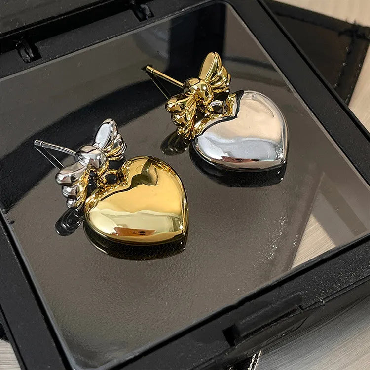 French Vintage Love Bowknot Earrings 18K Gold Plated Light Luxury Gold and Sliver Earrings for Women Girls Wholesale