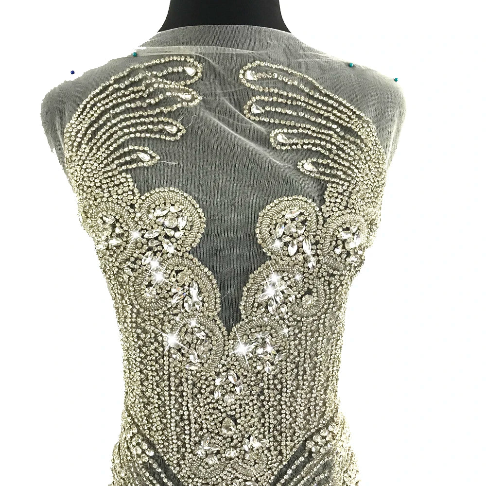 W005 Fancy Bridal Crystal Sequins Heavy Beaded Fabric Embroidery Patches for Wedding Gowns