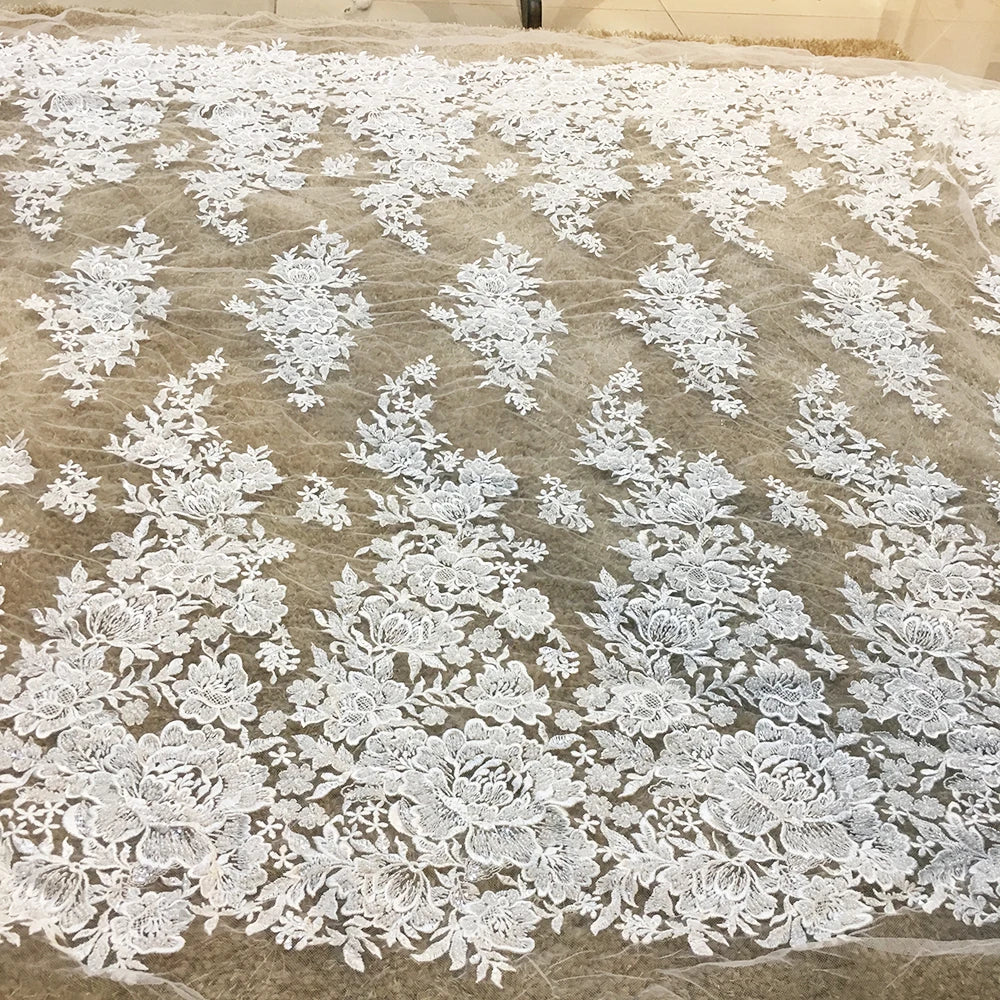Exquisite Hand Beaded White African Mesh Lace Fabric Bridal Luxury Lace for Wedding Dress