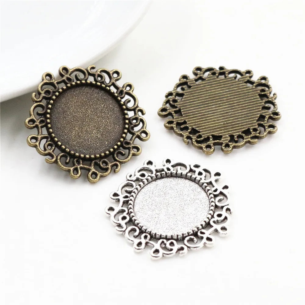 14mm Inner Size Antique Bronze and Silver Plated Baroque Cabochon Base Cameo Setting Charms Pendant Bezel Tray