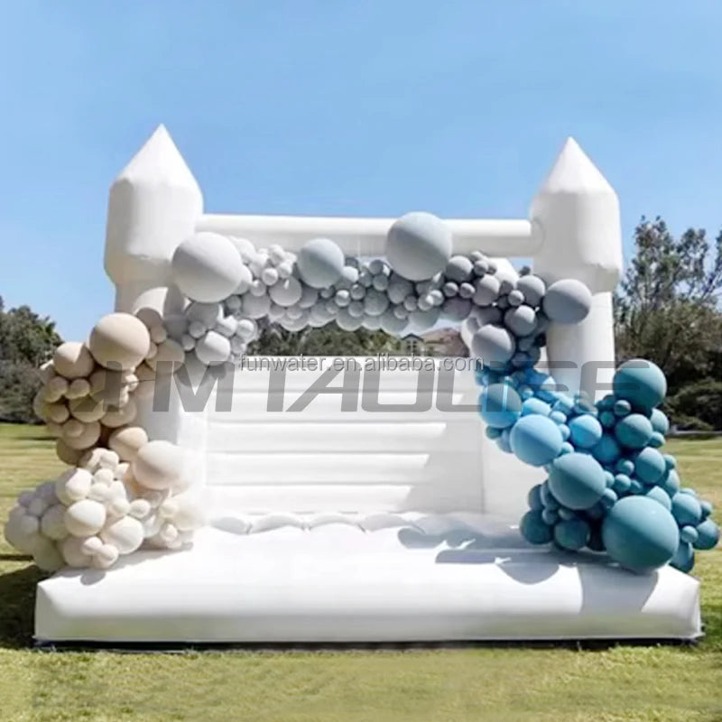 New Nafukovaci Skakaci Hrad Outdoor Inflatable Bouncy Castle Kids Commercial j on the Lawn