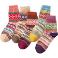 Jingwen OEM Medias De Lana Winter Christmas Women Cartoon Thicker Socks