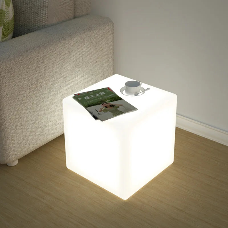 Modern RGB Plastic Glow LED Cube Chairs for Dining Hotel Park Hall for Outdoor/Indoor Parties Salons Bars