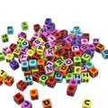 Yiwu Wholesaler 7*7mm Fashion Acrylic Cube Beads Mixed Alphabet square Beads for Jewelry Bracelet Women
