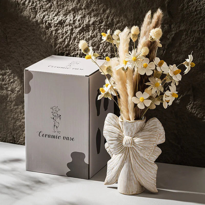 European Style High-End White Ceramic Vase Creative Hydroponic Dry Flower Planter Light Luxury Gift Box Ornament Pottery Enamel