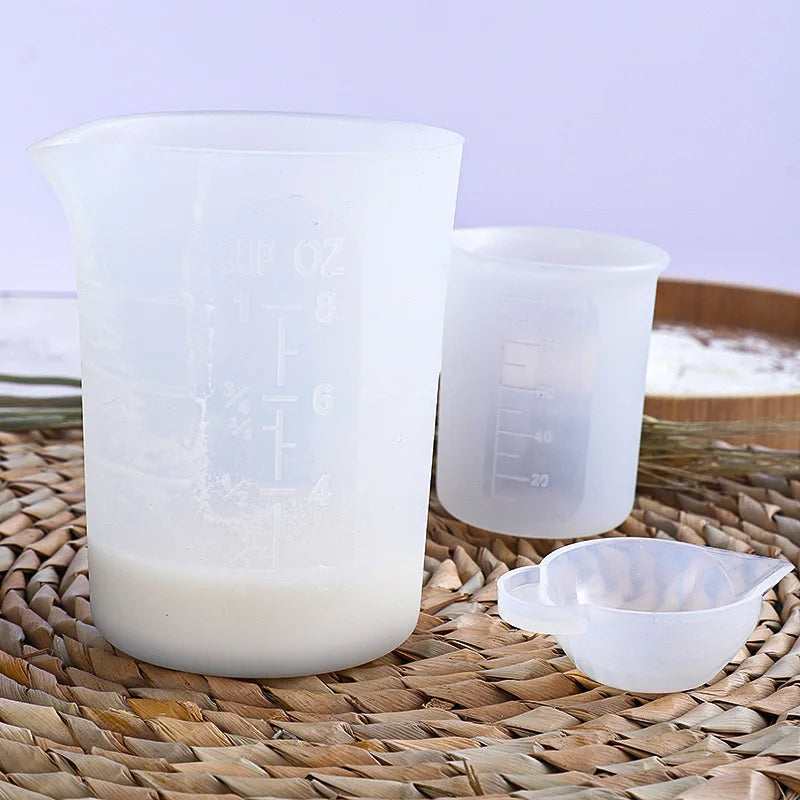 3 PCS Eco-Friendly Silicone Flexible Measuring Cups Tool Set BPA Free Squeeze Pour Reusable Epoxy Mixing Cups Home Kitchen