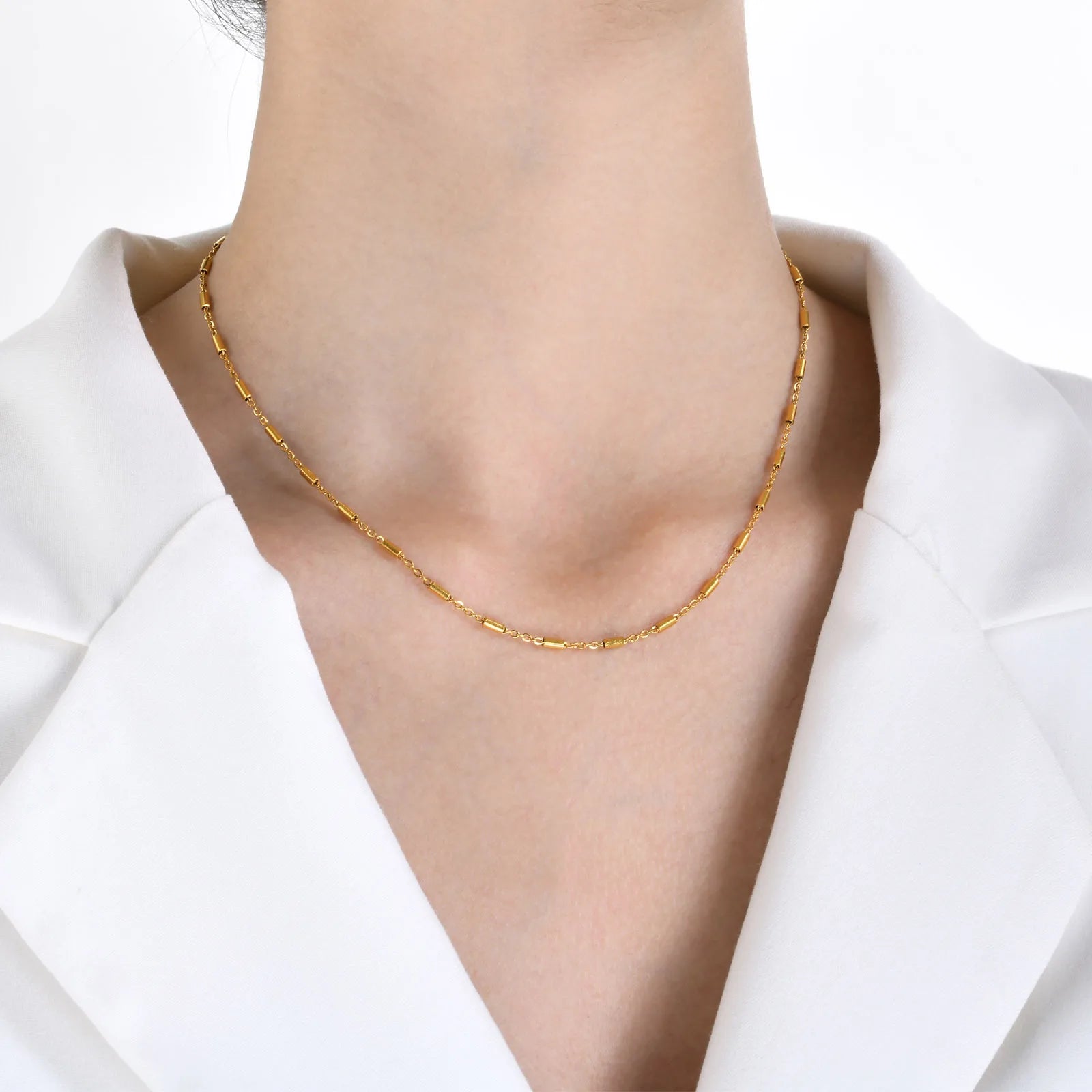 Trendy O-Shape Gold Chain Necklace for Women Stainless Steel Anniversary Jewelry Gifting Fashionable Chains Necklaces