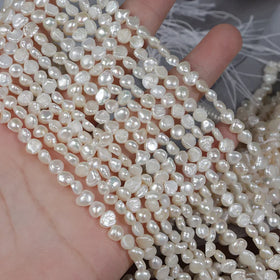 5-6mm Natural Freshwater Pearl DIY Semi-Finished Bead Chain Baroque Two-Faced Irregular Loose Pearls-Wholesale