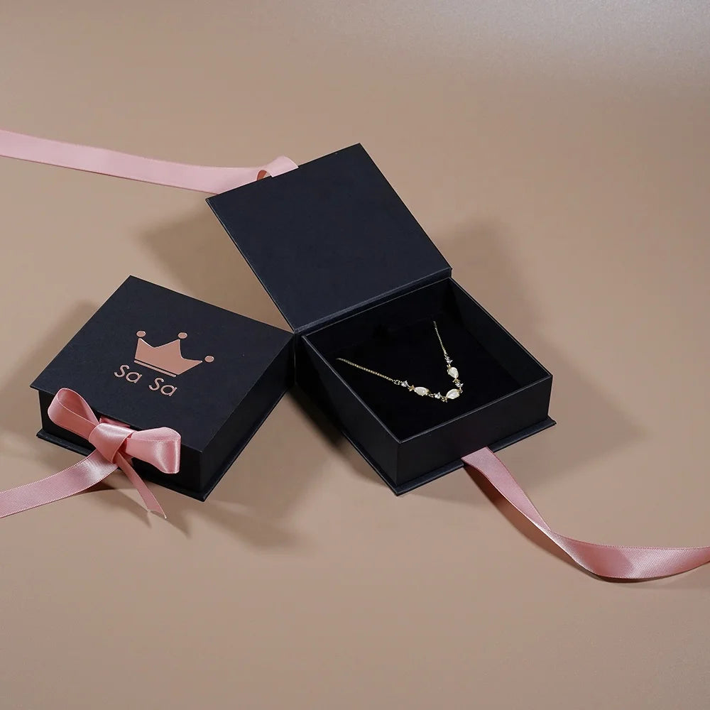 2023 Elegant Square Kraft Foldable Jewelry Box Customised Branded with High Quality Premium and Logo Printed