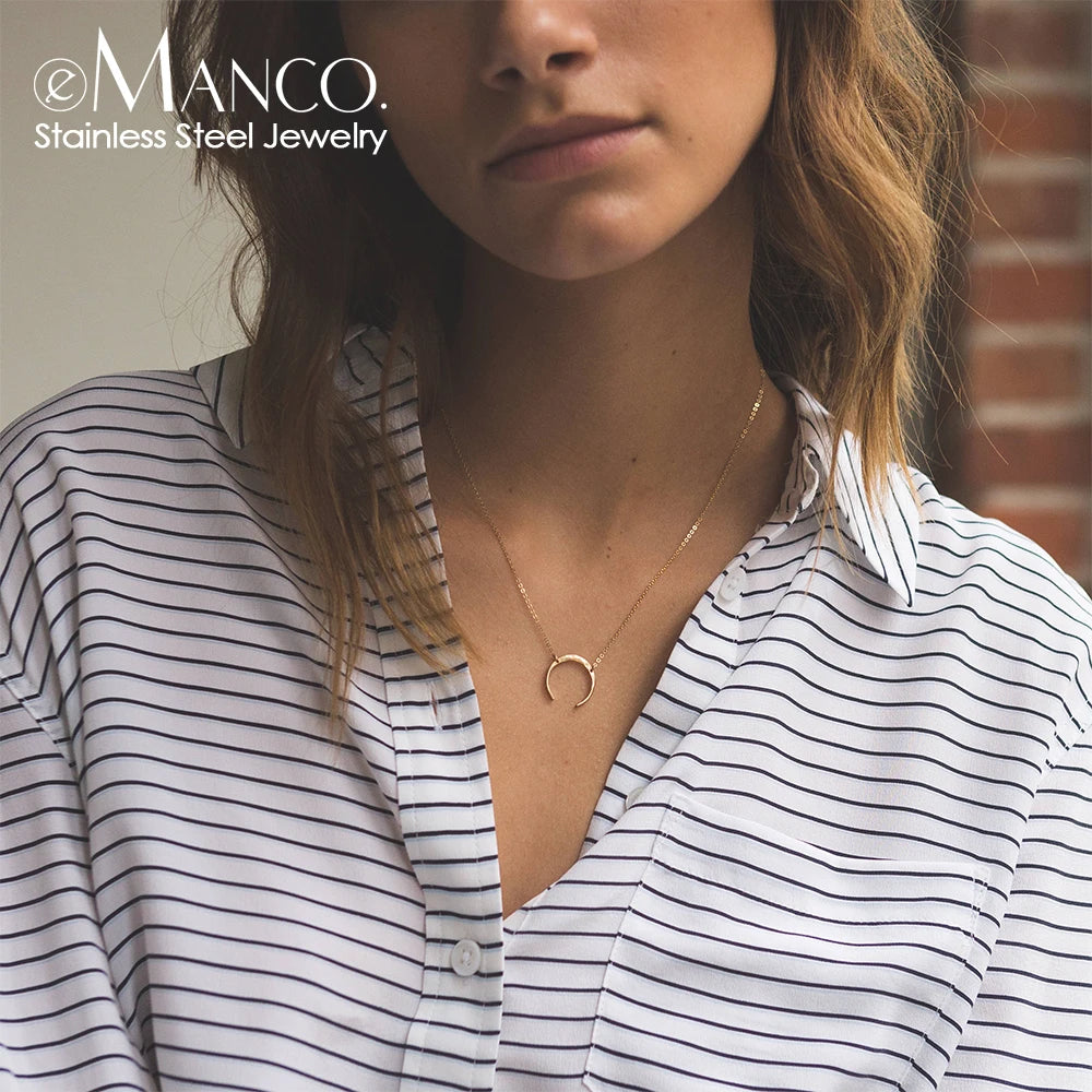 EManco Classic Stainless Steel Link Chain Pendant Necklace for Women with Crescent Half Moon Design MegaBDM