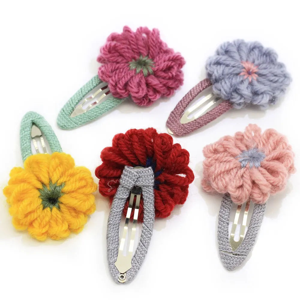 Cute Fluffy Wool Flower Hairpin 10pcs Hairy Flower Mini Hair Clips for Girls Knitted Flowers Hair Accessories Floral Hairpins