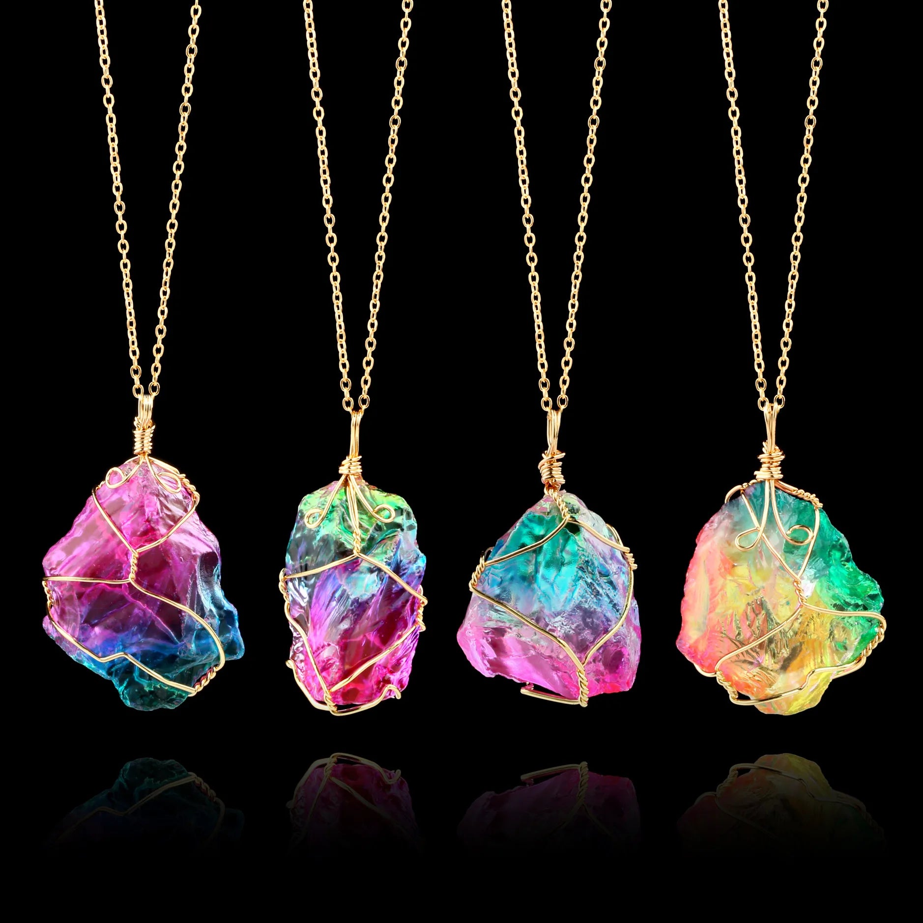 Irregular Gold Chain Quartz Necklace Fashion Crystal Chakra Rock Necklace Pendant Colorful Rainbow Natural Stone Necklace