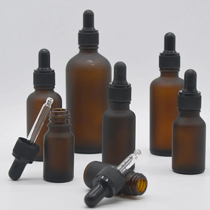 Stocked 5ml 10ml 15ml 20ml  1oz 50ml 100ml Amber Frost  Blue Green Clear Frosted Essential Oil Glass Bottle With Dropper