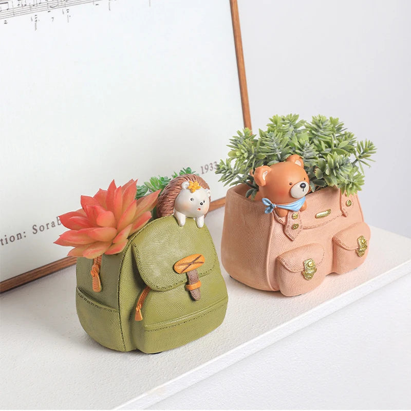 Hot Selling Creative Backpack Resin Desktop Flowerpot Home Balcony Office Gardening Succulent Flowerpot Wholesale