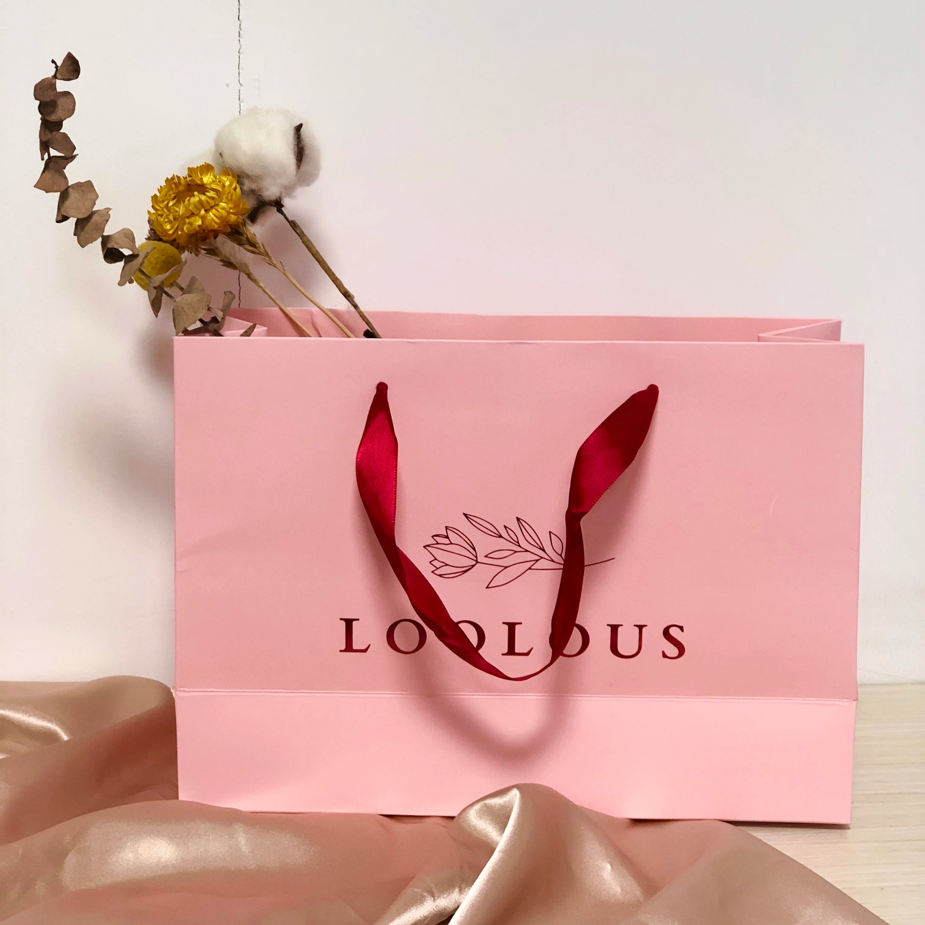 Chinese New Year Personalized Pink Gift Paper Bags Clothes Shoe Gold Red Foil  Brand Retail Luxury Boutique Shopping Paper Bags