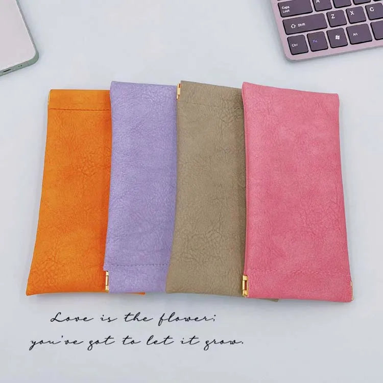 2025 Soft Eyeglasses Pouch Holder Squeeze  Leather Sunglasses Pouch Bag
