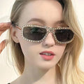 Hot Sale Oval Rhinestone-Studded Oversized Frame UV400 Sunglasses for Women Party Holiday Fashion Custom Wholesale