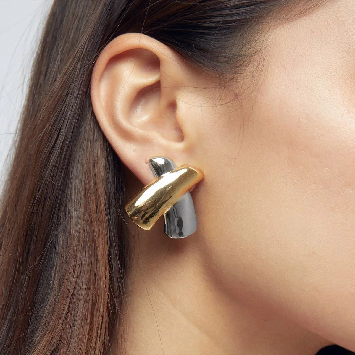 New Arrival Minimalist Chic Design Stainless Steel Earring Women 18K Gold Two Tone Chunky Earrings