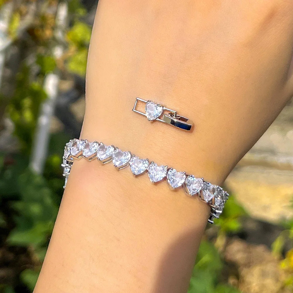 Chic Sparking White Love Heart Shape Cubic Zirconia Stone Wedding Engagement Tennis Bracelet for Women Classic CZ Jewelry Gift