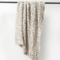 Ps Low Moqjacquard Zebra Beach Wniter Beach Luxury Knitted Leopard Robes Polyester Baby Feather Yarn Chunky Knit Throw Blanket