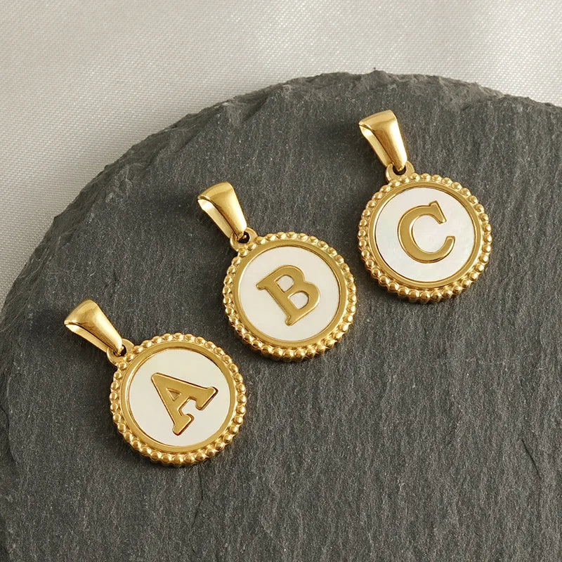 Hot Sale Women Gift Gold Plated Alphabet Letters A-Z Initial White Shell Inlay Pendant for Jewelry Making