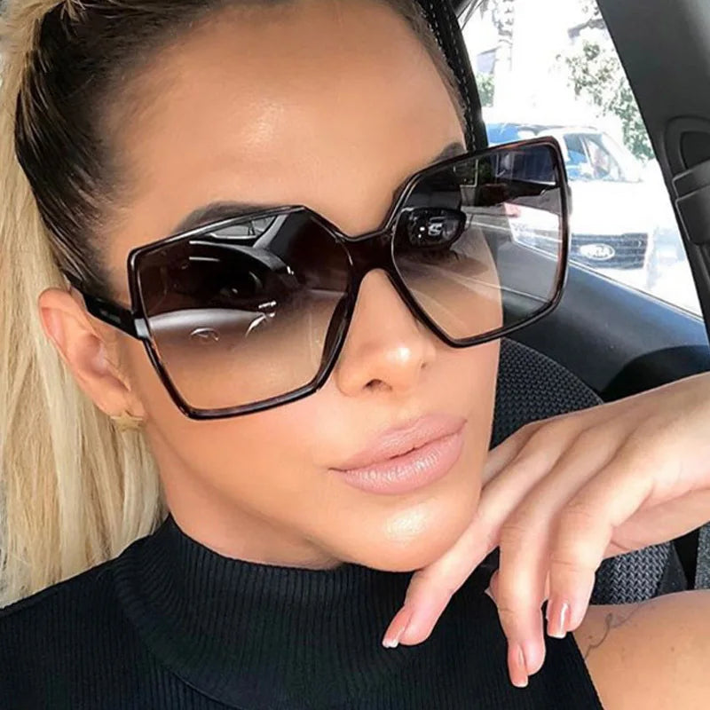 Hot Selling Eyewear New Fashion Brand Designer Sun Glasses Big Square Oversized Shades Sunglasses MegaBDM